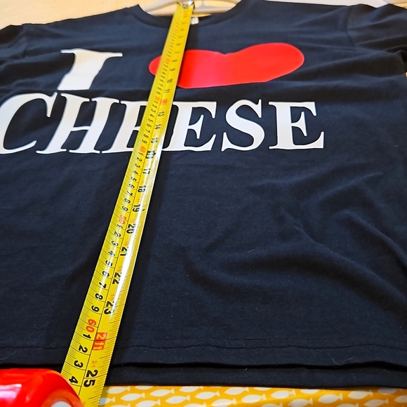 NWOT I love cheese 🧀 t-shirt size small pit-pit 18in neck-hem 25in - Picture 7 of 8
